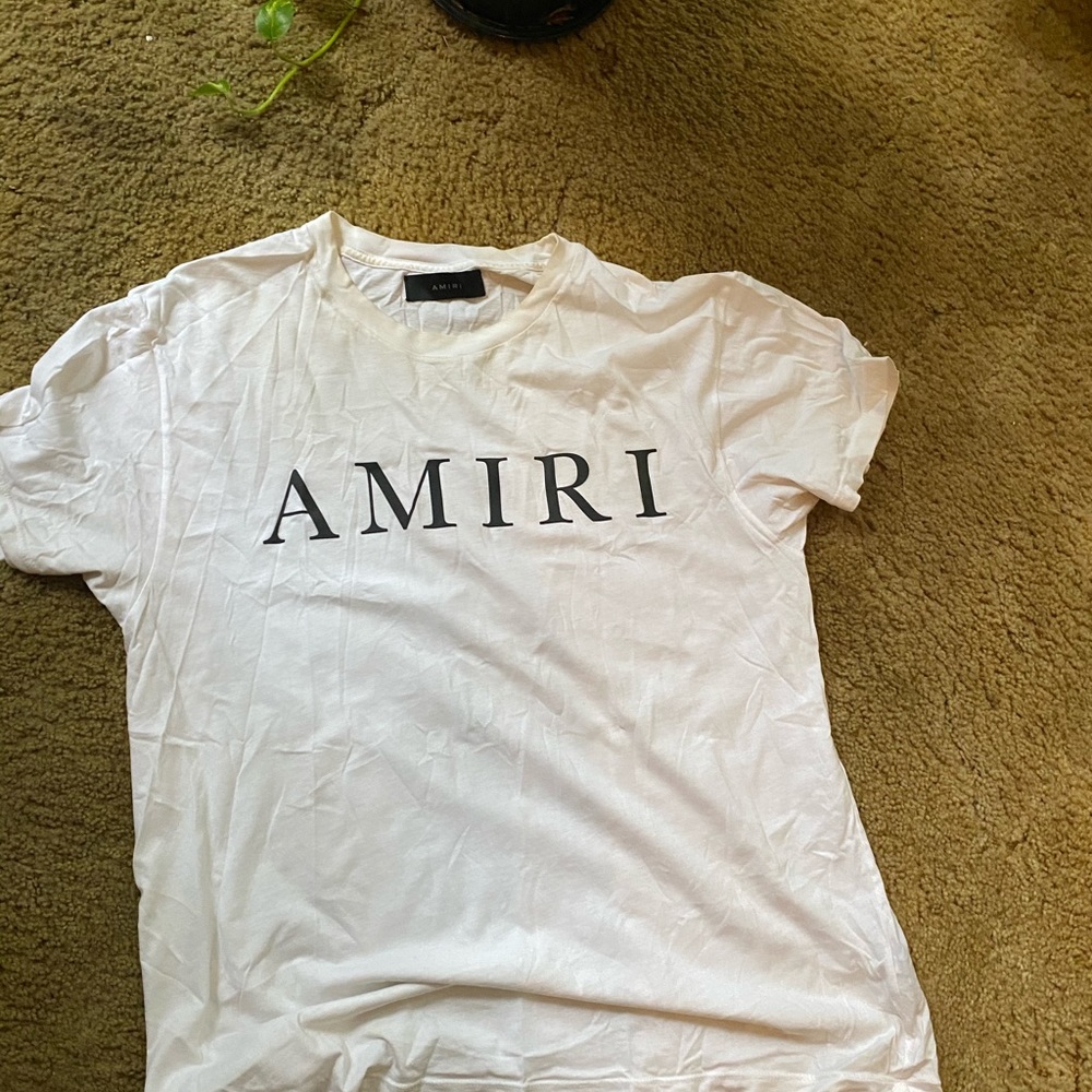 Amiri shirt will come very clean and pressed. Very cool shirt